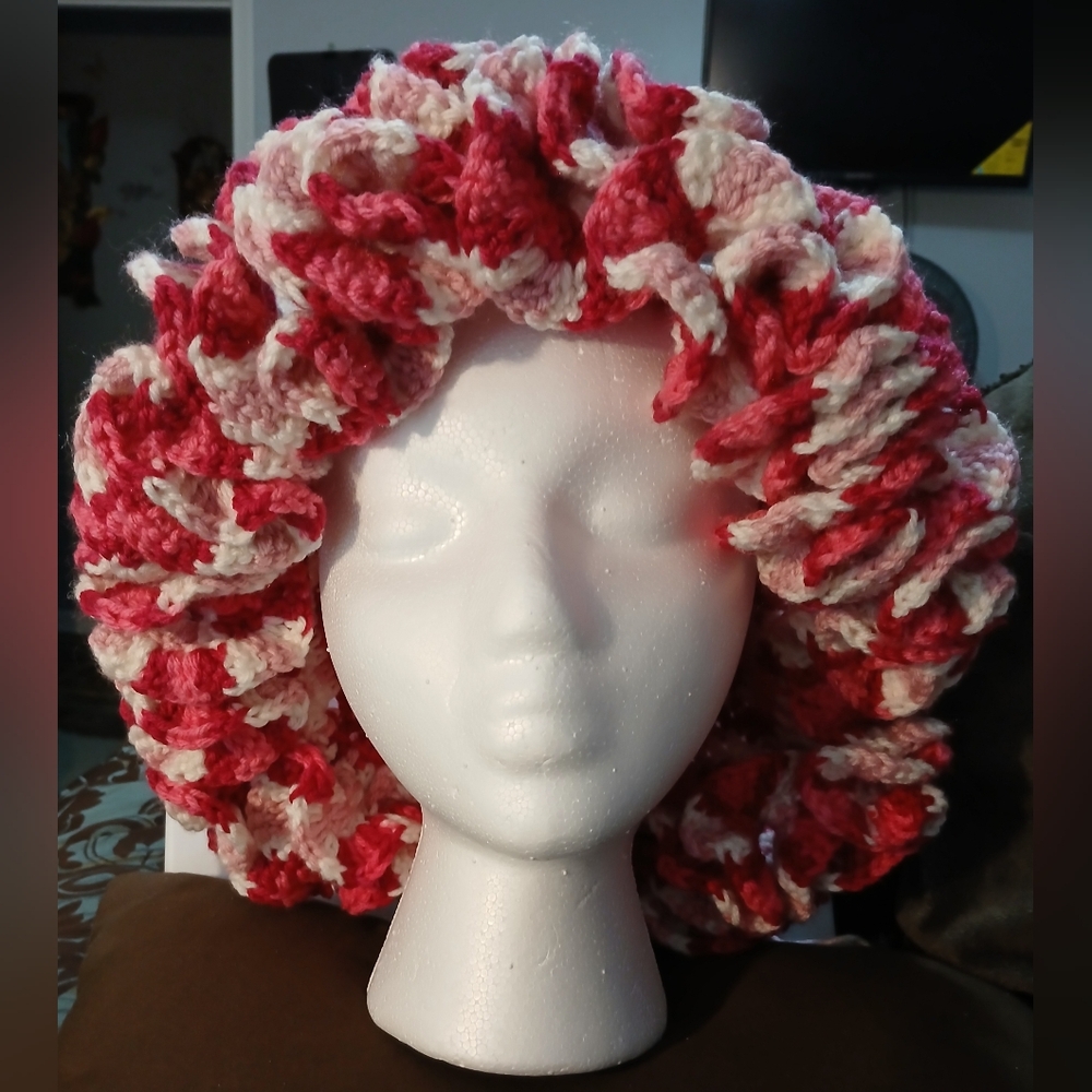 NWT Handcrafted Vibrant Color Pink, Fushia and White Crochet Ruffle Hat.